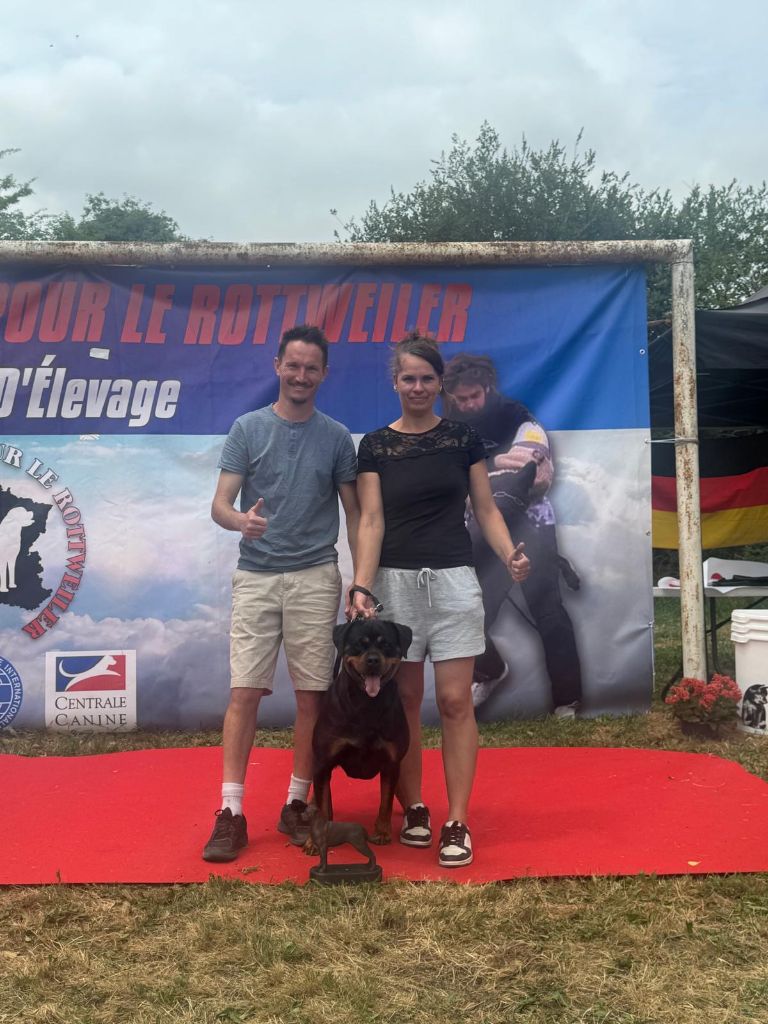 Championne du Club de Race 